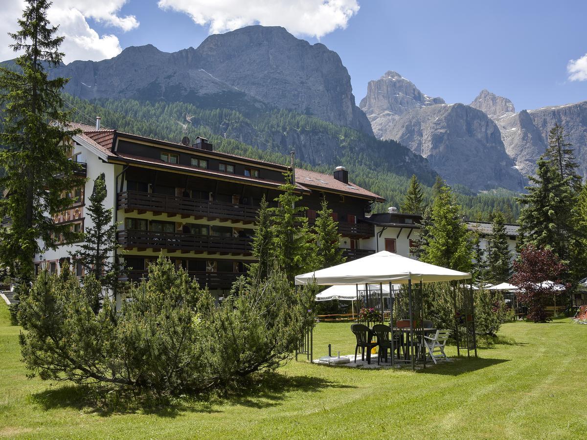Residence Salvan Corvara In Badia Eksteriør bilde