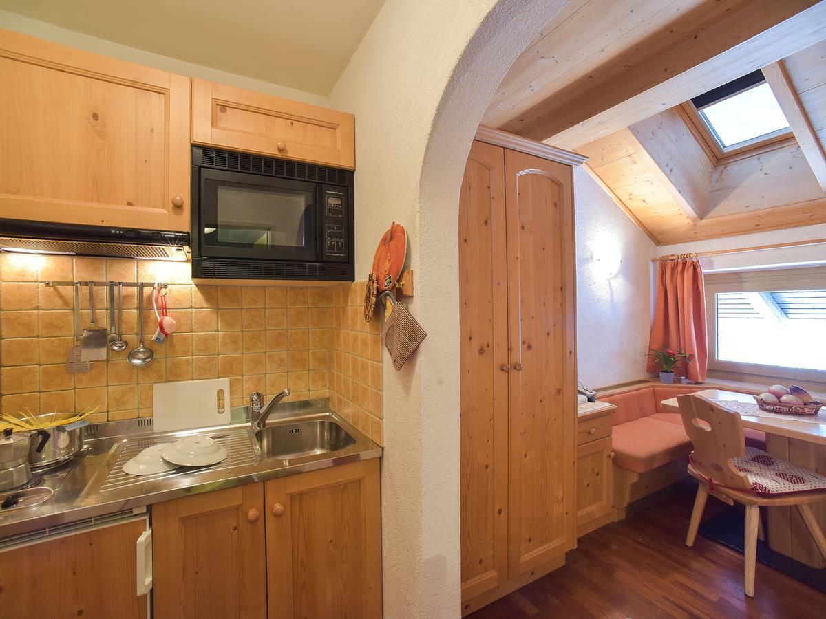 Residence Salvan Corvara In Badia Eksteriør bilde